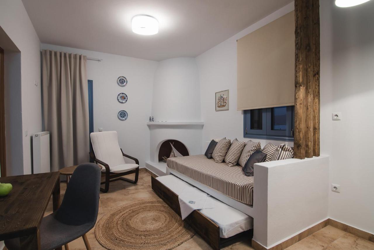 Kallisti Studios & Apartments 斯基罗斯岛 外观 照片